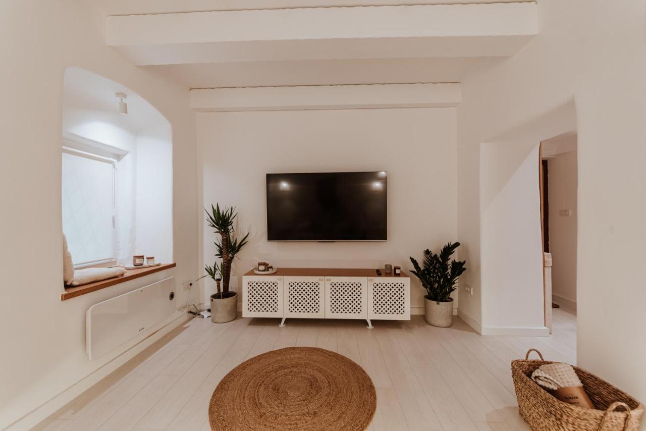 Appartement Cave By Casa Familia à Novi Sad Extérieur photo